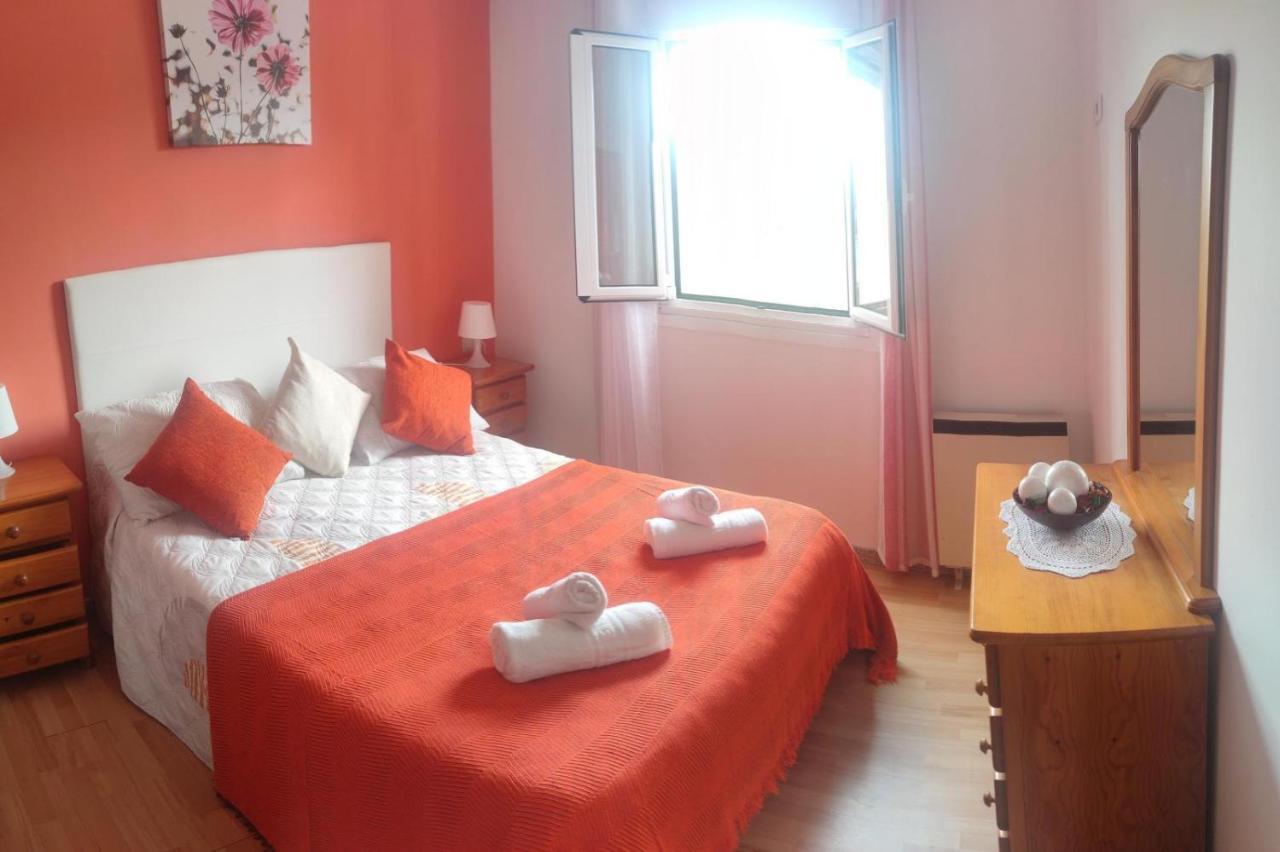 Apartamentos Turisticos Lemos O Pedrouzo Exterior photo